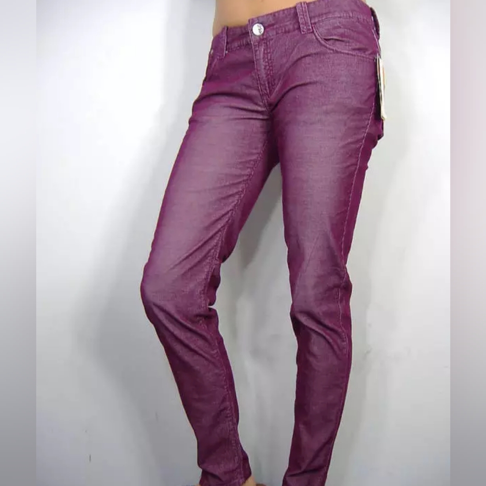 Roxy 32X32 cords